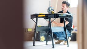 Cet établi pliable à moins de 100 euros est parfait pour vous permettre de réaliser vos petits travaux
