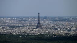 De nombreux locataires comptent braver la règlementation et sous-louer leur logement durant les Jeux olympiques de Paris, un moyen rêvé d'arrondir ses fins de mois